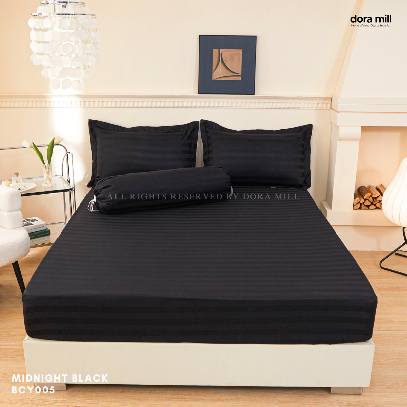 Set Tempat Tidur Koleksi Hotel Stripe 3cm dengan Sarung Bantal Sarung Kuilt dan Bolster oleh Dora Mill#BCY